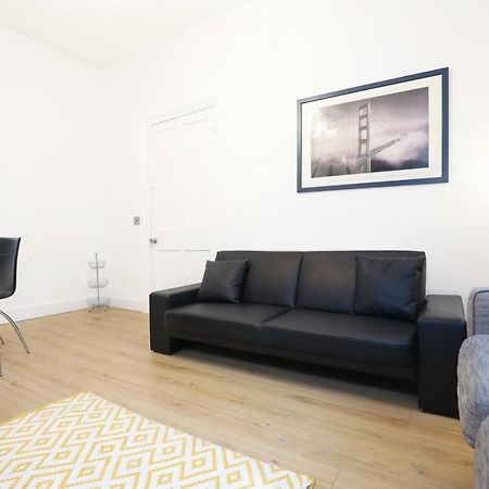Stunning modern 3 bedroom apartment Edinburg Exteriör bild