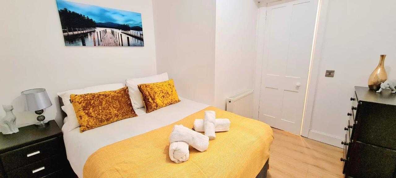 Stunning modern 3 bedroom apartment Edinburg Exteriör bild