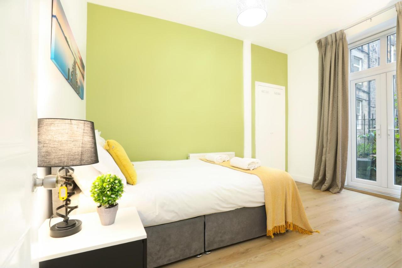 Stunning modern 3 bedroom apartment Edinburg Exteriör bild