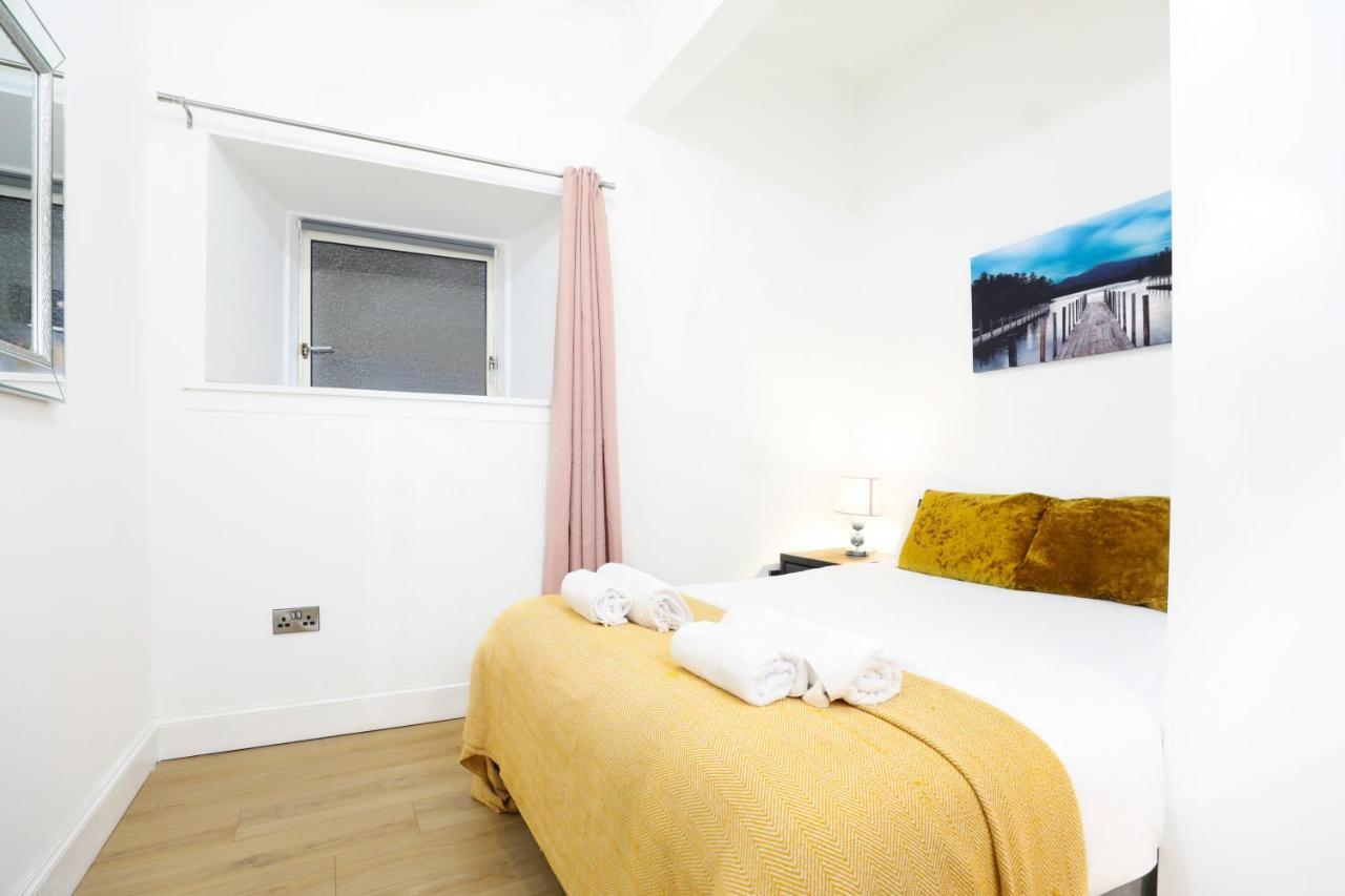 Stunning modern 3 bedroom apartment Edinburg Exteriör bild