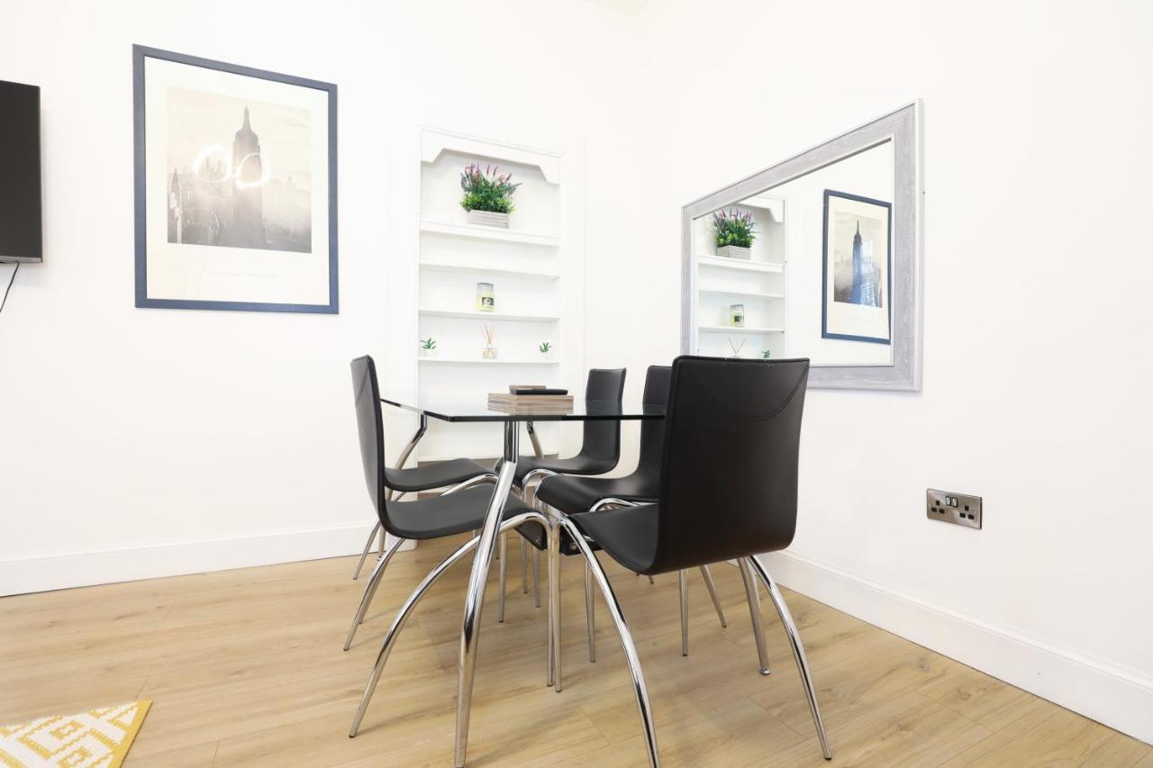 Stunning modern 3 bedroom apartment Edinburg Exteriör bild