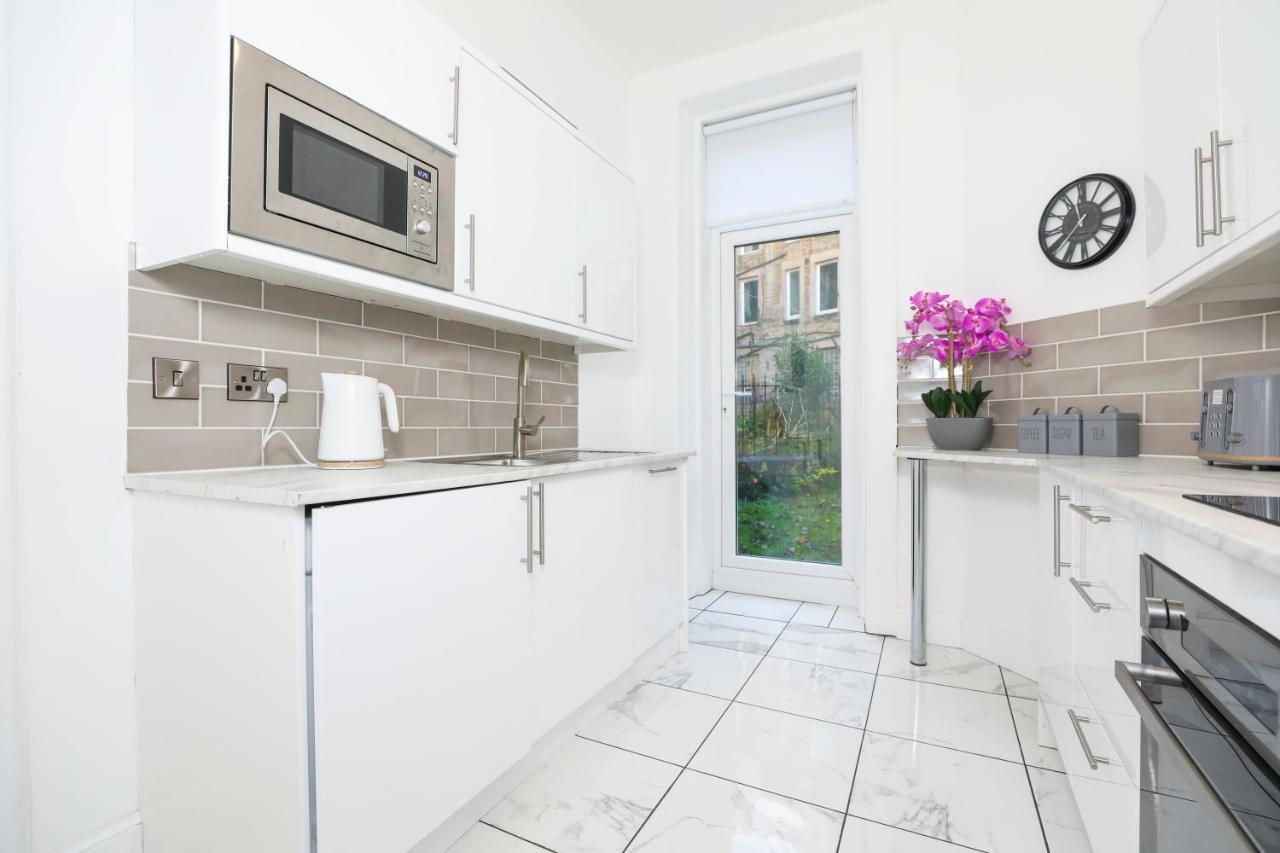 Stunning modern 3 bedroom apartment Edinburg Exteriör bild