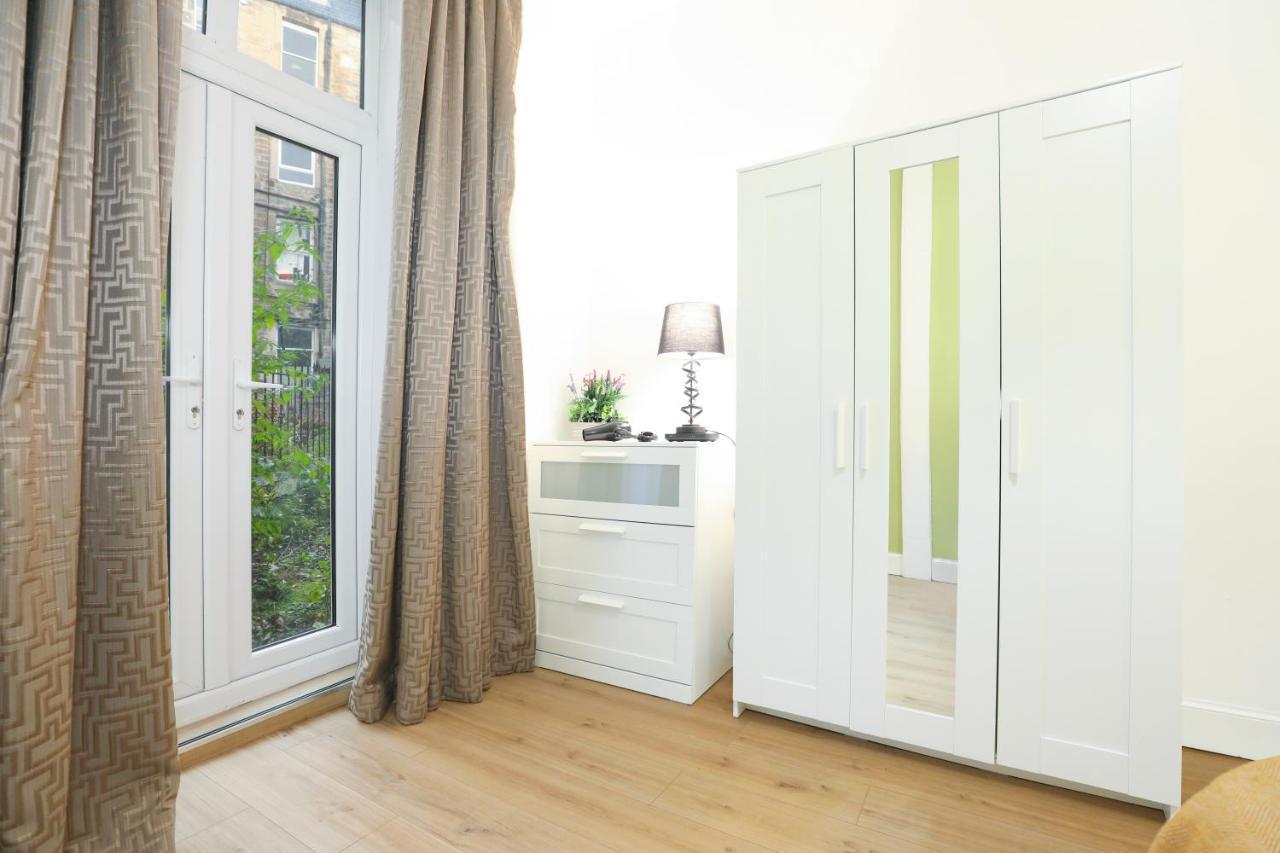 Stunning modern 3 bedroom apartment Edinburg Exteriör bild